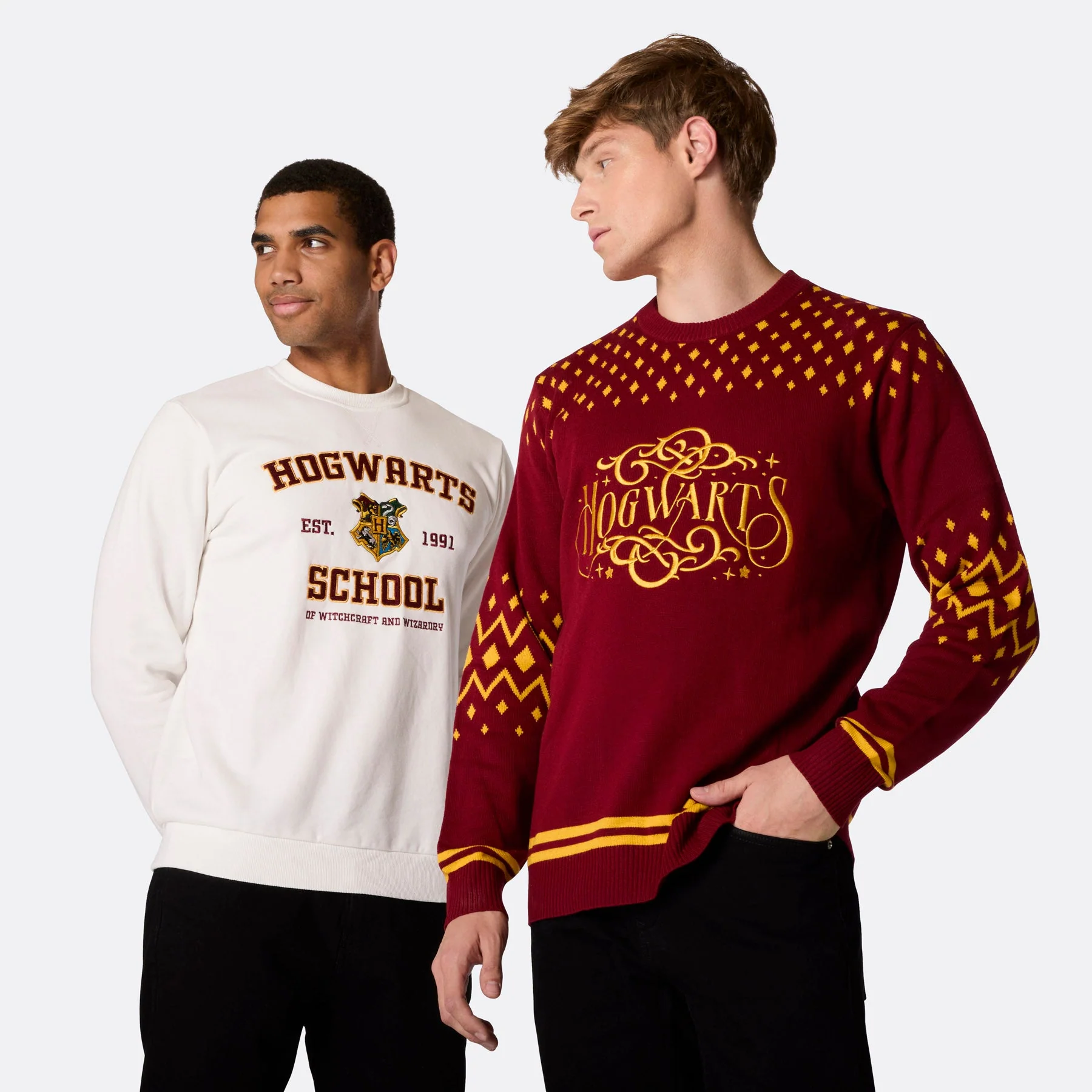 Men's Hogwarts Christmas Jumper - Image 4